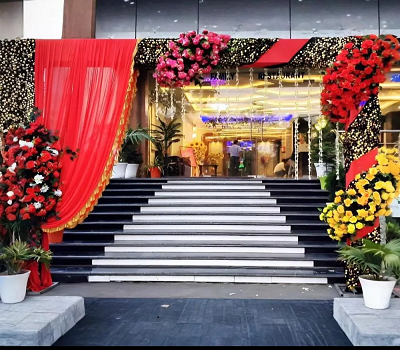 Surprise Garland Birthday Decoration